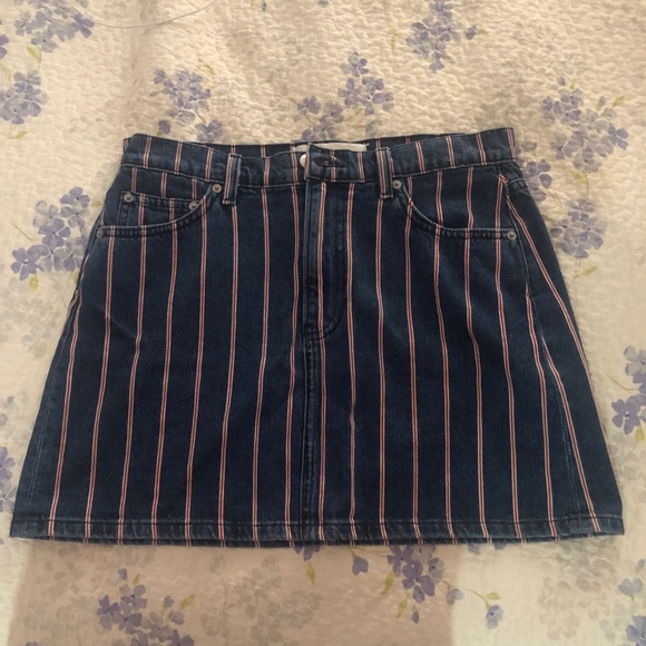 DONATED π REFORMATION - Picture 3 of 4